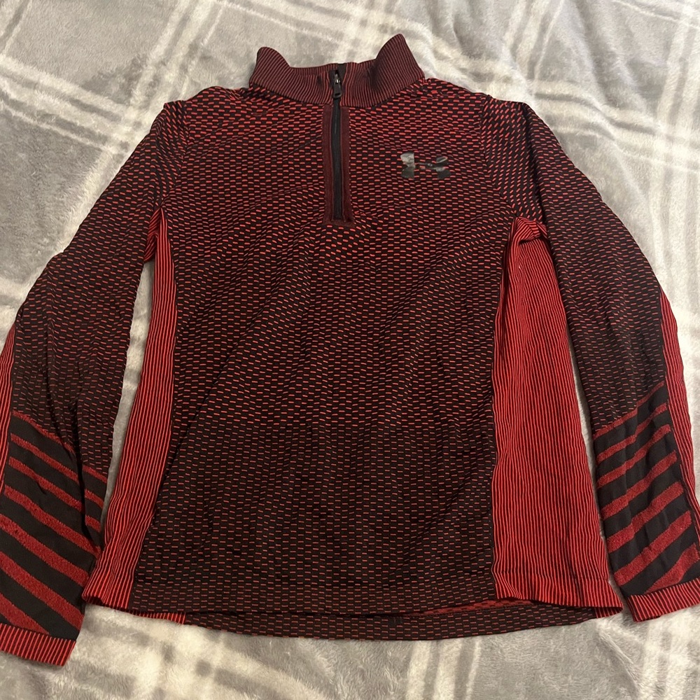 Under Armour Boys Quarter Zip Black/Red Size Medium